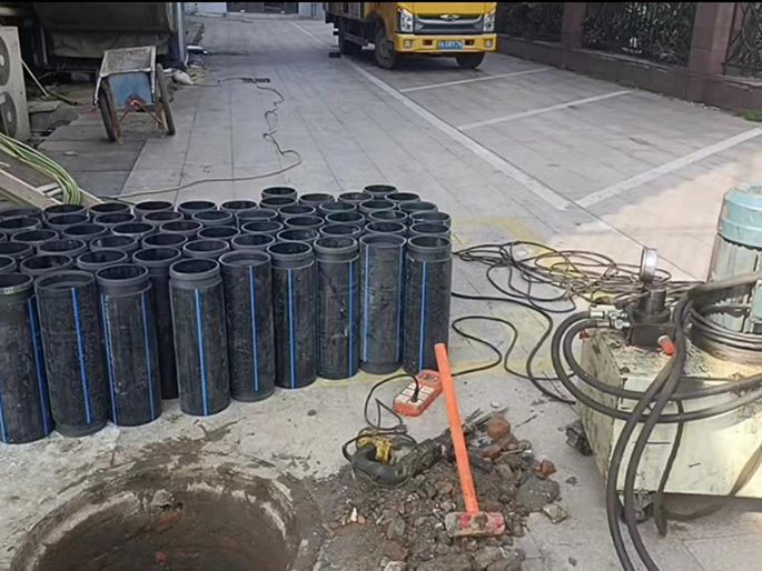 监利PE置换管厂家 DN315置换管 非开挖管短管置换